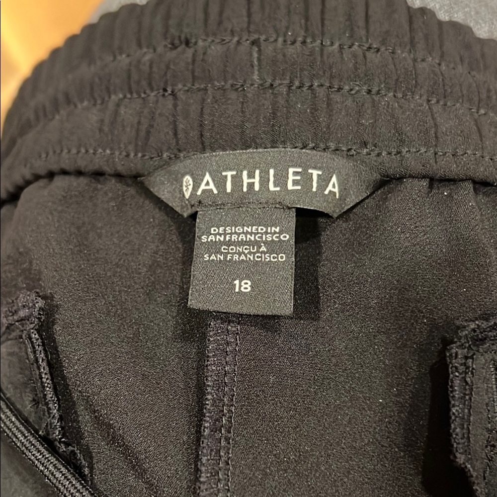 Athleta endeavor Straight Leg‎ Pants size 18 - Picture 6 of 7